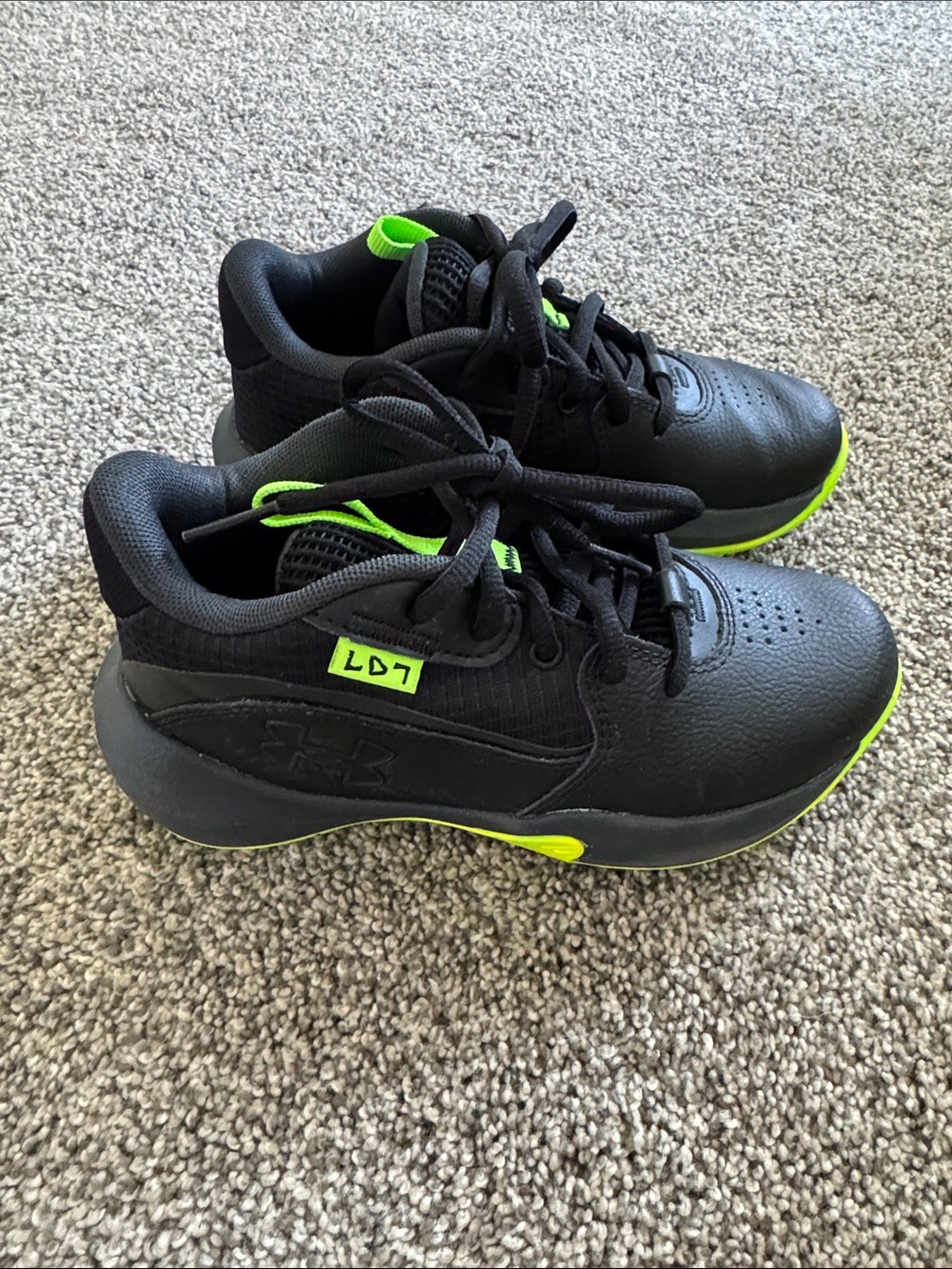 Kids Basketball Shoes